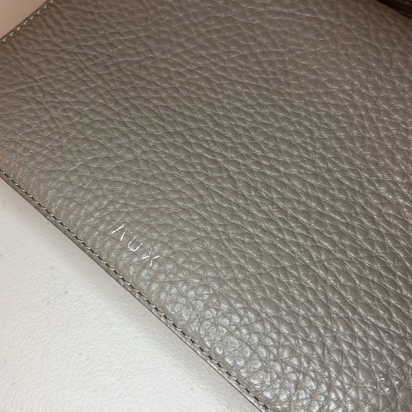 Aritzia Auxiliary Grey Calisch Pebble Leather Crossbody Bag - Picture 4 of 10